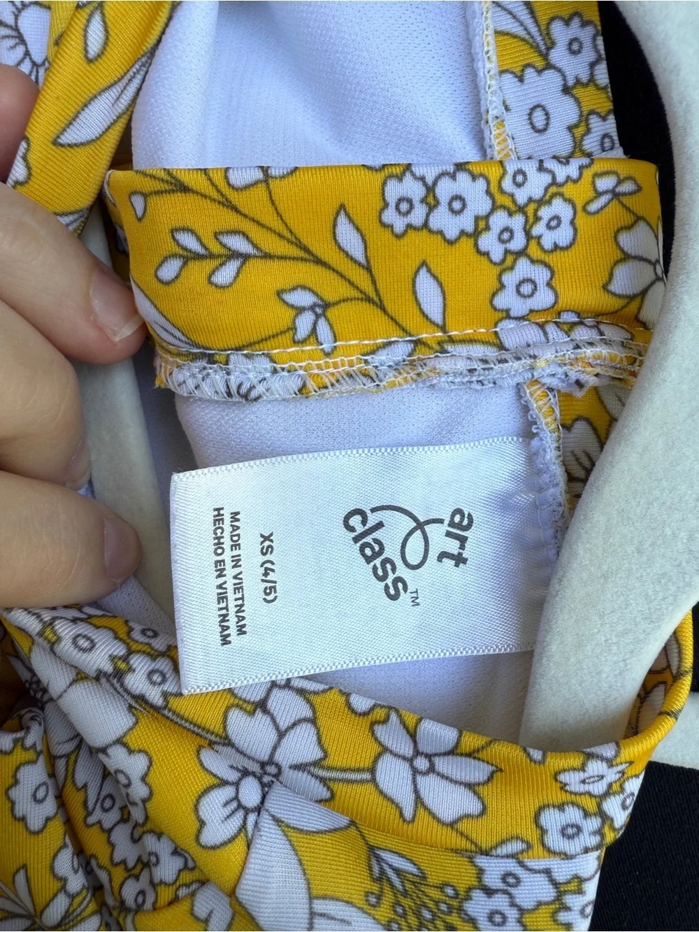 Target Art Class Yellow Floral UPF Rash guard Long Sleeve Swimsuit XS 4/5 girls